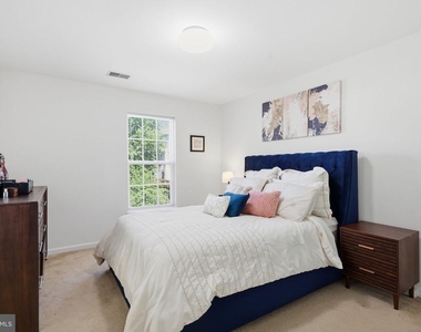 4123 Cressida Place - Photo Thumbnail 15
