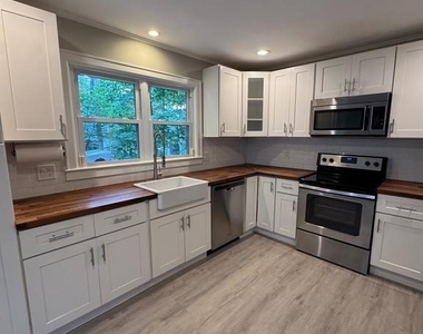 110 Edgehill Drive - Photo Thumbnail 22
