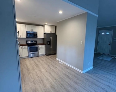 110 Edgehill Drive - Photo Thumbnail 25