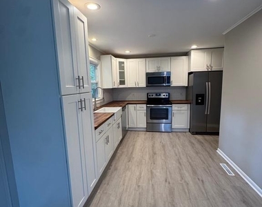 110 Edgehill Drive - Photo Thumbnail 26