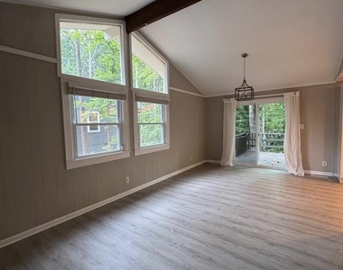 110 Edgehill Drive - Photo Thumbnail 30