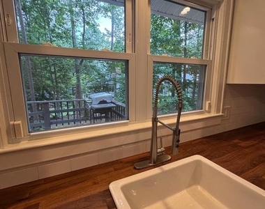 110 Edgehill Drive - Photo Thumbnail 21