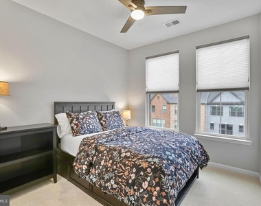 22315 Tees Terrace - Photo Thumbnail 31