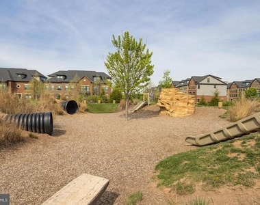 22315 Tees Terrace - Photo Thumbnail 51