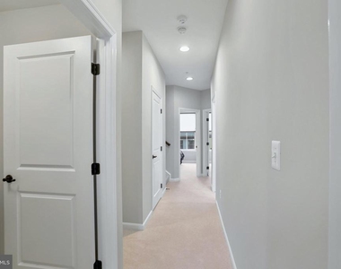 22315 Tees Terrace - Photo Thumbnail 25