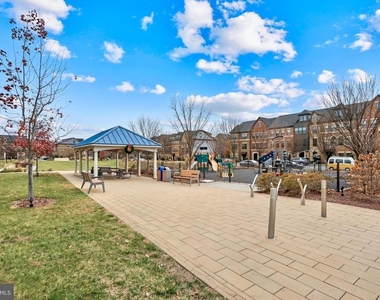 22315 Tees Terrace - Photo Thumbnail 43