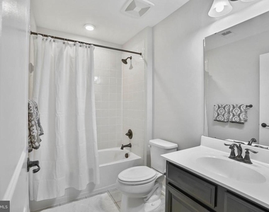 22315 Tees Terrace - Photo Thumbnail 32
