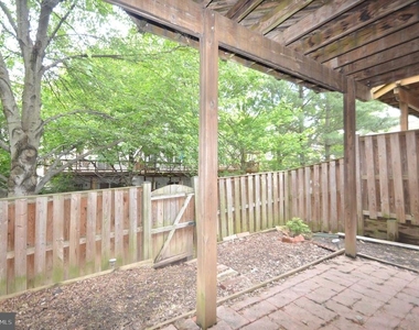 4209 Trumbo Court - Photo Thumbnail 24