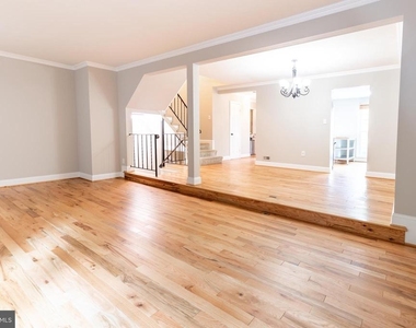 8020 Bethelen Woods Lane - Photo Thumbnail 4