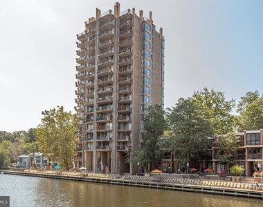 1526 Moorings Drive - Photo Thumbnail 39