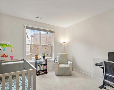 7461 Backett Wood Terrace - Photo Thumbnail 25