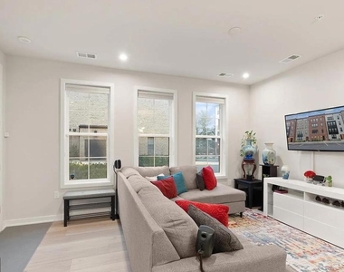 7461 Backett Wood Terrace - Photo Thumbnail 4