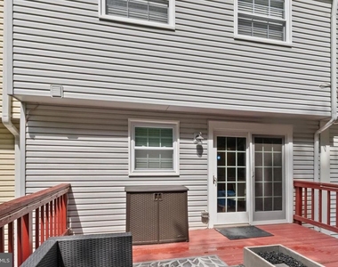 8113 Loving Forest Court - Photo Thumbnail 39