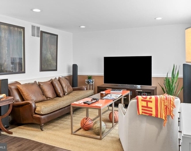 8113 Loving Forest Court - Photo Thumbnail 7