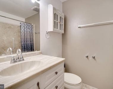 6060 Hollow Knoll Court - Photo Thumbnail 15