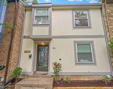 6060 Hollow Knoll Court - Photo Thumbnail 1