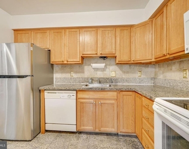 6060 Hollow Knoll Court - Photo Thumbnail 9