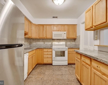 6060 Hollow Knoll Court - Photo Thumbnail 7