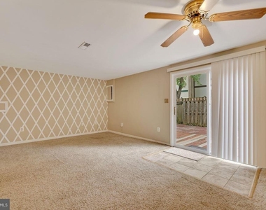 6060 Hollow Knoll Court - Photo Thumbnail 27