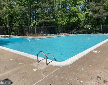 6060 Hollow Knoll Court - Photo Thumbnail 34