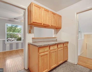 6060 Hollow Knoll Court - Photo Thumbnail 10
