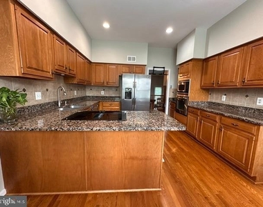 2069 Van Tuyl Place - Photo Thumbnail 3