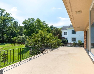 3909 Pineland Street - Photo Thumbnail 15