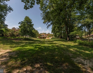 3909 Pineland Street - Photo Thumbnail 58