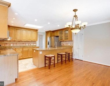 3909 Pineland Street - Photo Thumbnail 19