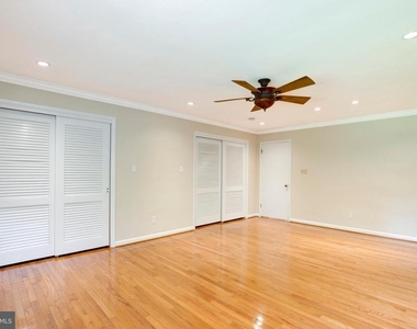 3909 Pineland Street - Photo Thumbnail 36
