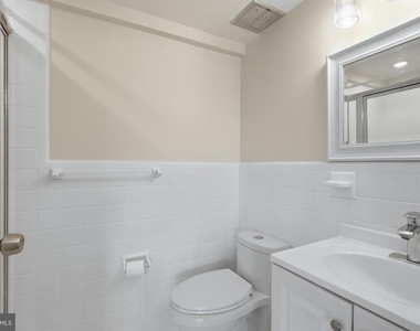200 Locust Street Se - Photo Thumbnail 17