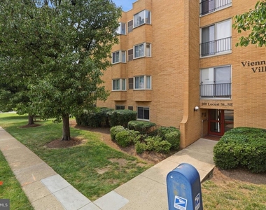 200 Locust Street Se - Photo Thumbnail 3