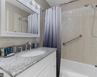 5267 Leestone Court - Photo Thumbnail 23