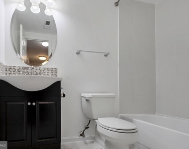 6414 Seven Oaks Court - Photo Thumbnail 22
