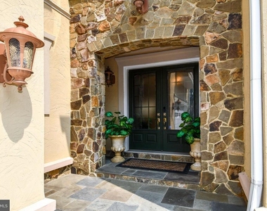 7104 Old Dominion Drive - Photo Thumbnail 4