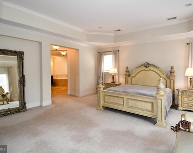 7104 Old Dominion Drive - Photo Thumbnail 42