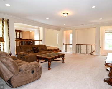 7104 Old Dominion Drive - Photo Thumbnail 33