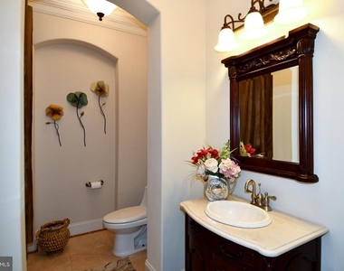 7104 Old Dominion Drive - Photo Thumbnail 20