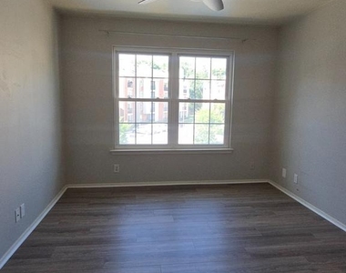 3306 Wyndham Circle - Photo Thumbnail 11