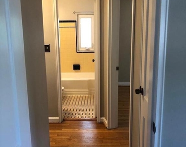 21 E Myrtle Street - Photo Thumbnail 17