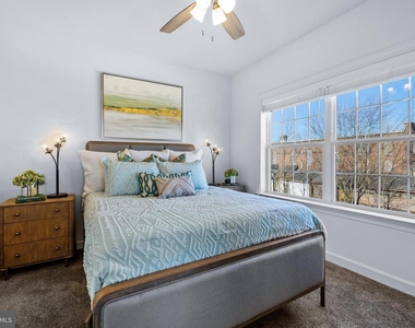 190 Cambridge Blvd - Photo Thumbnail 12