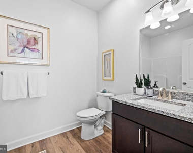 190 Cambridge Blvd - Photo Thumbnail 10