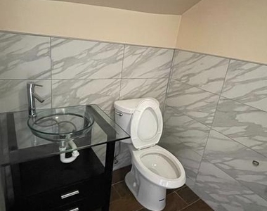 537 N 13th Street - Photo Thumbnail 22