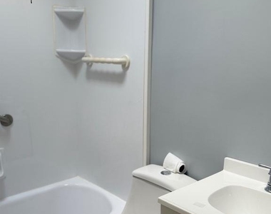 249 Glendale Road - Photo Thumbnail 9