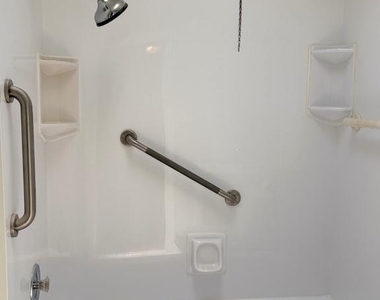 249 Glendale Road - Photo Thumbnail 15
