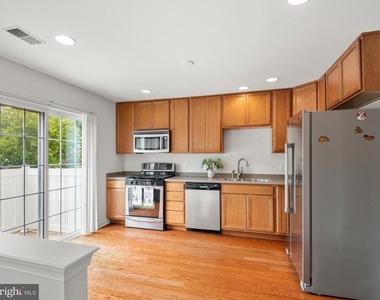 103 Granite Lane - Photo Thumbnail 14