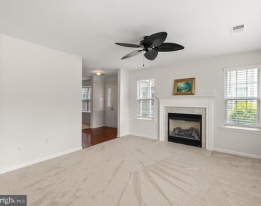 103 Granite Lane - Photo Thumbnail 8