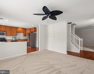 103 Granite Lane - Photo Thumbnail 7