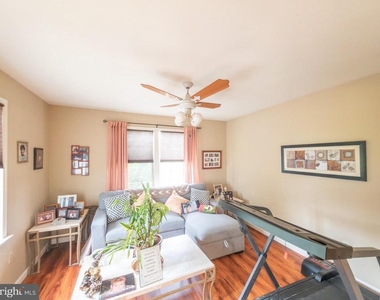 6 Patrick Henry Court - Photo Thumbnail 8