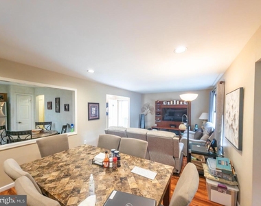 6 Patrick Henry Court - Photo Thumbnail 7